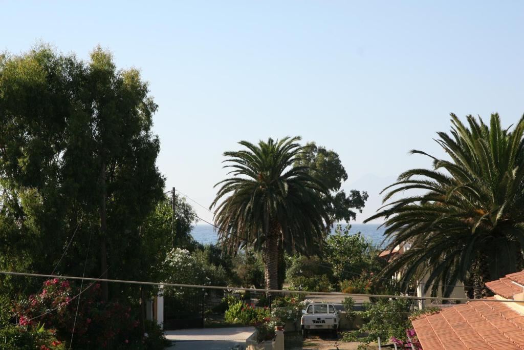Feeloxenia Corfu Apartments Acharavi  Exterior photo