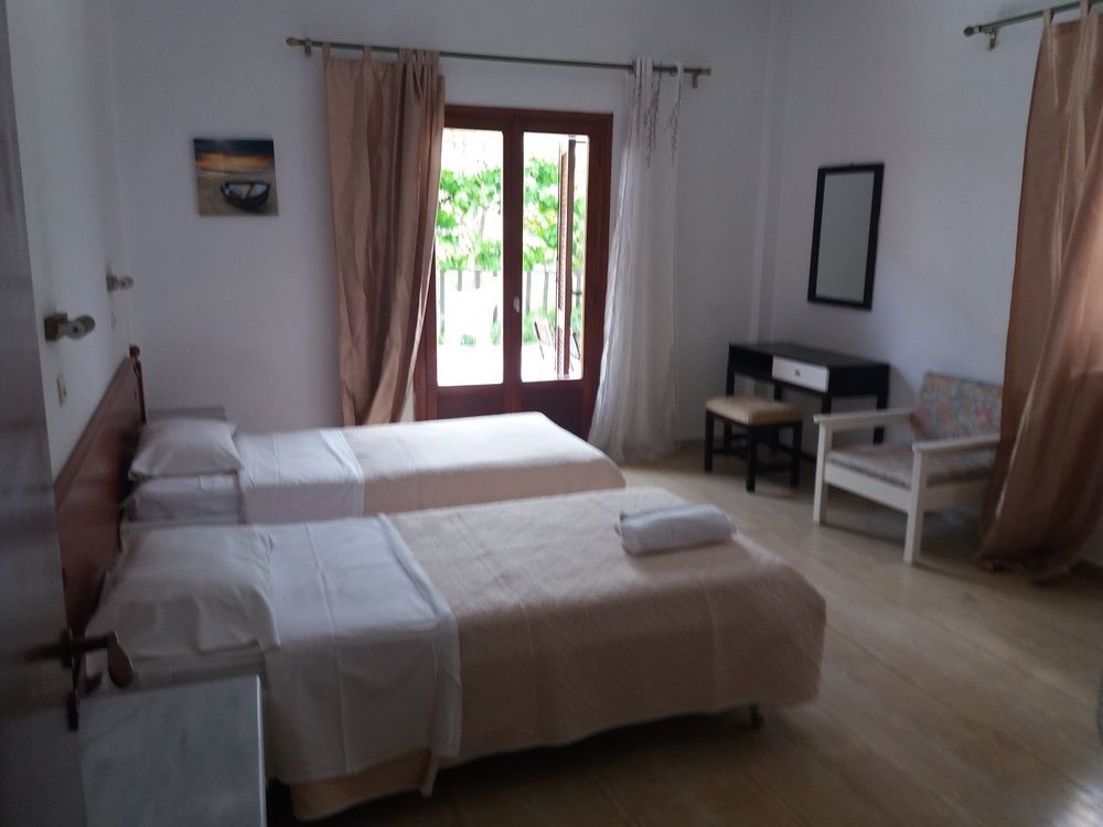 Feeloxenia Corfu Apartments Acharavi  Exterior photo