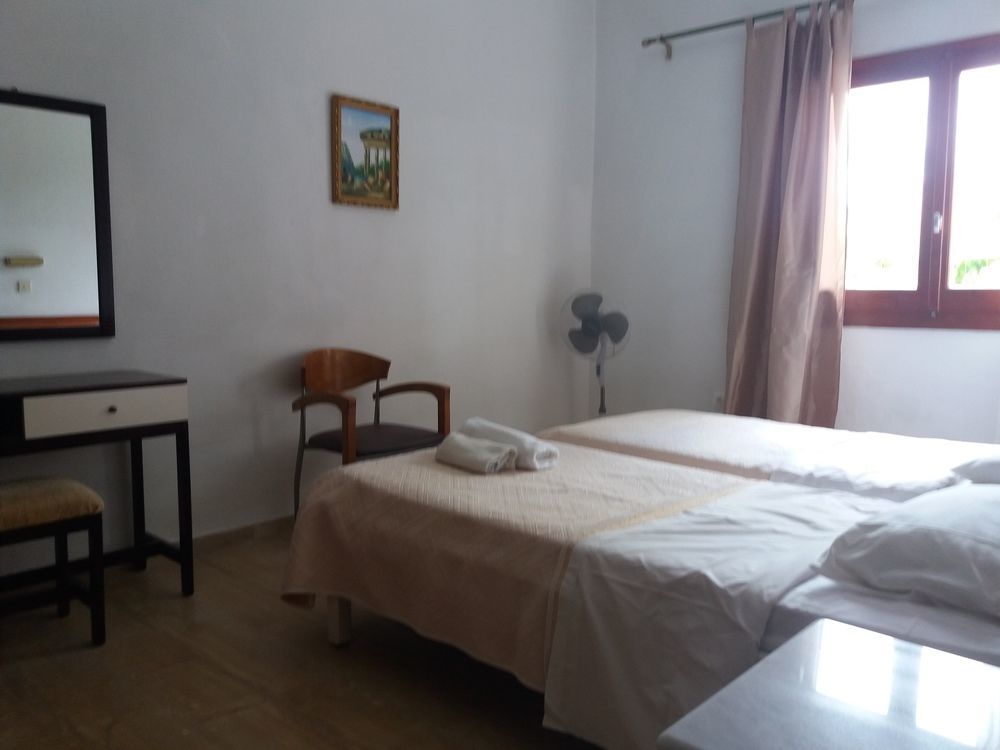 Feeloxenia Corfu Apartments Acharavi  Exterior photo